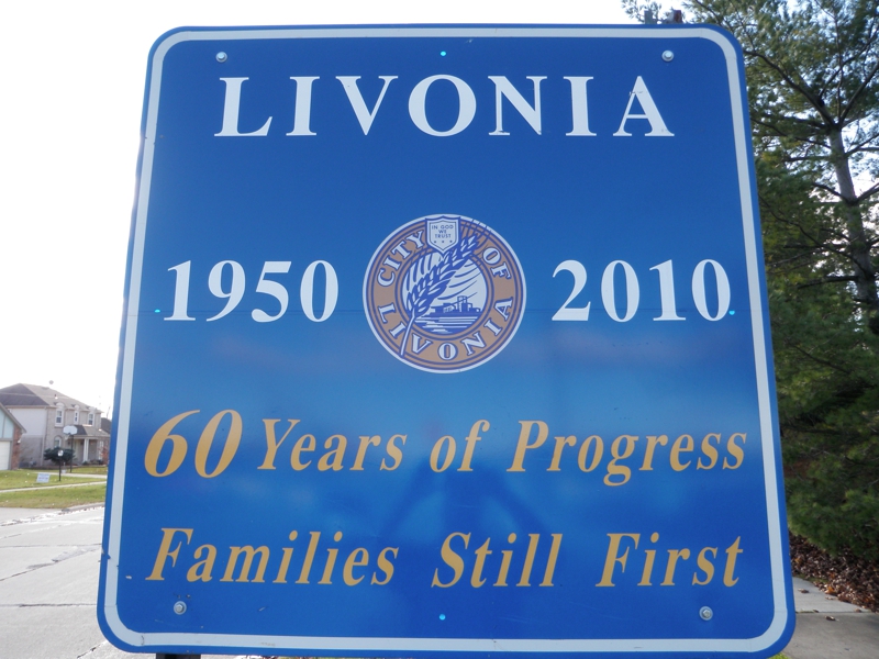 Trash Hauling Livonia: Guidelines